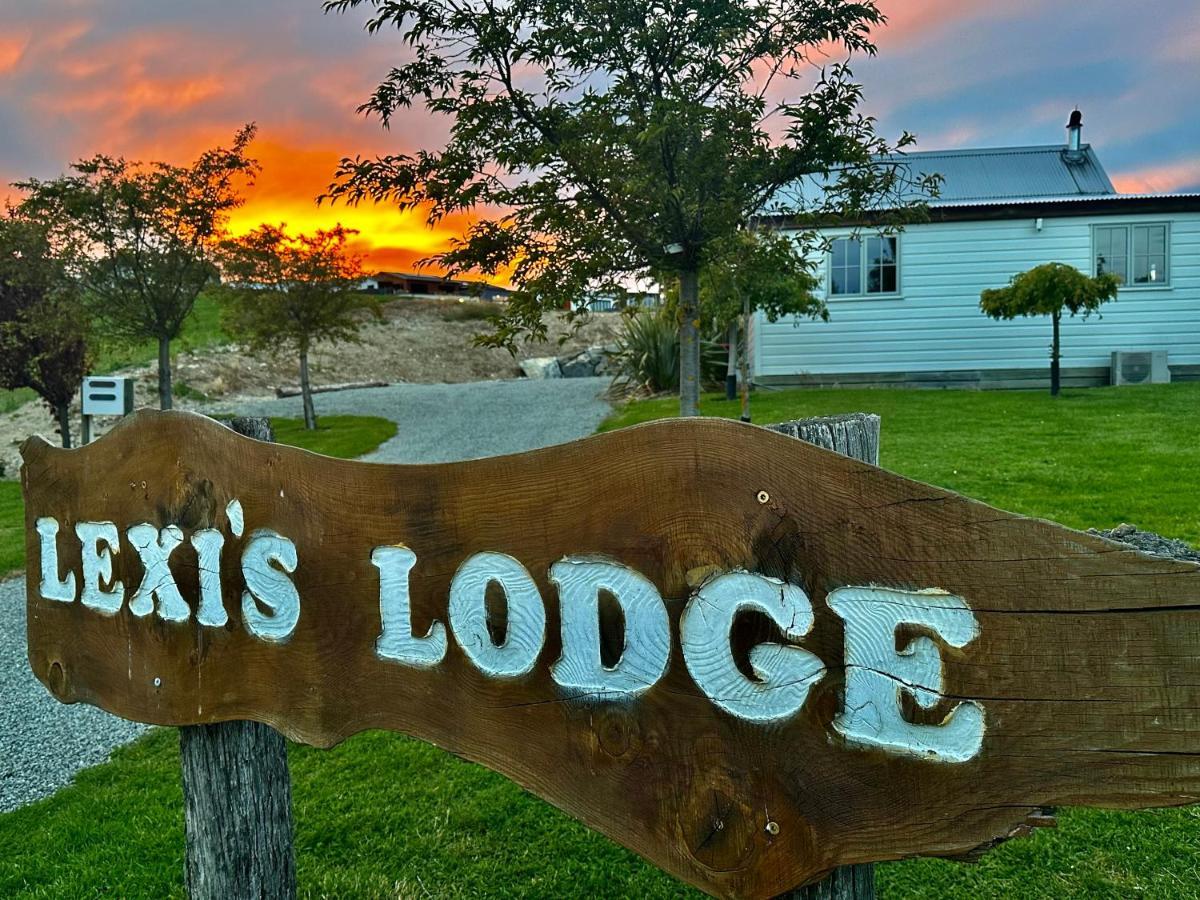 Lexi'S Lodge Lake Tekapo Exterior photo